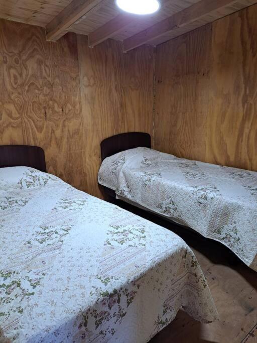 Cabana Cerca Del Aeropuerto プエルトモント エクステリア 写真